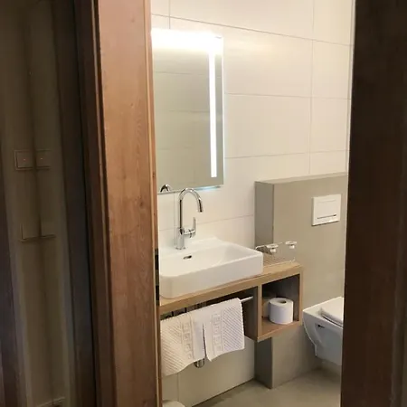 بيت ضيافة Wiesenhof 3*