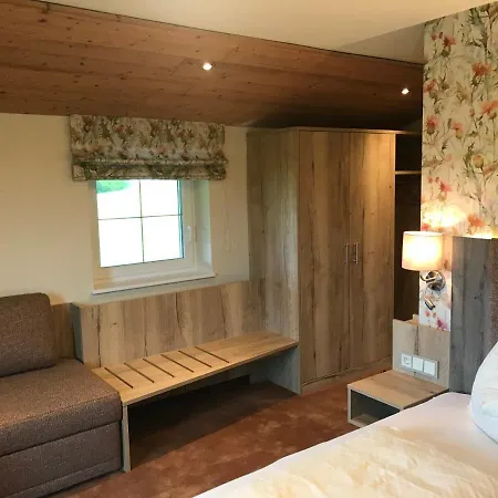 Gasthof Wiesenhof 3*