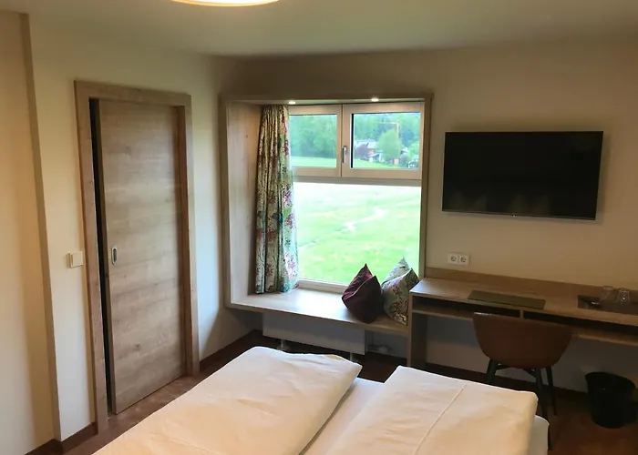 Wiesenhof Pensionat Strobl